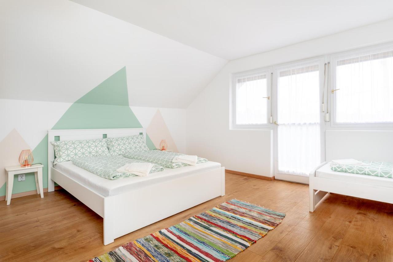 Menta Porta Apartman Zengővárkony Kültér fotó
