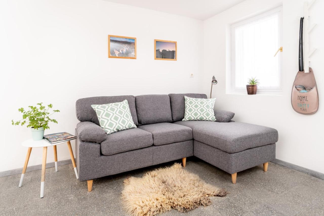 Menta Porta Apartman Zengővárkony Kültér fotó