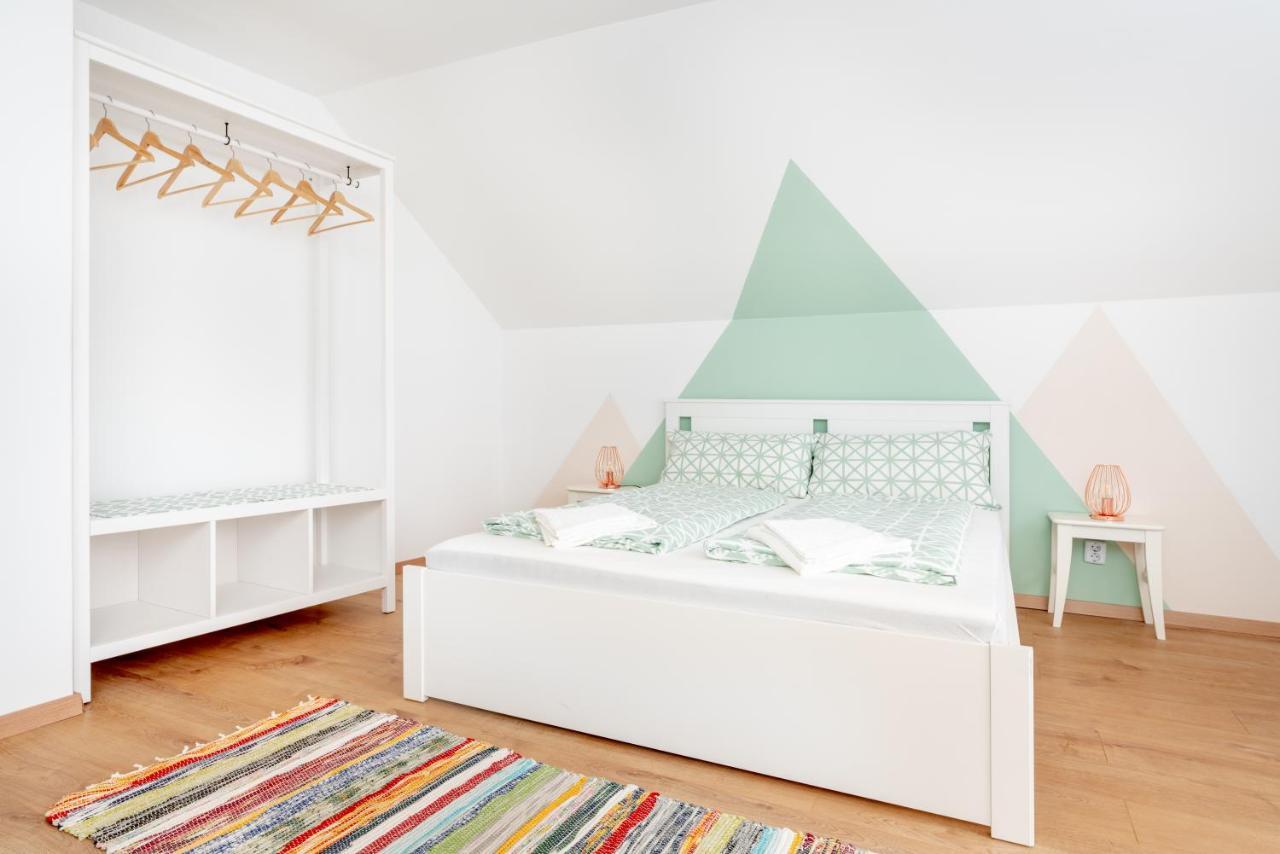 Menta Porta Apartman Zengővárkony Kültér fotó